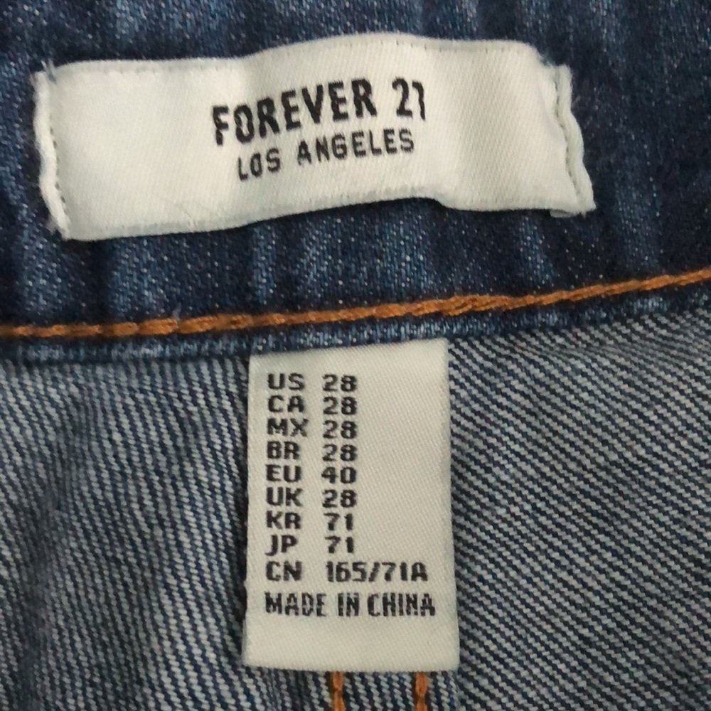 Forever 21 Shorts High Rise Denim Jean SZ 28 New With Tag - Picture 7 of 8